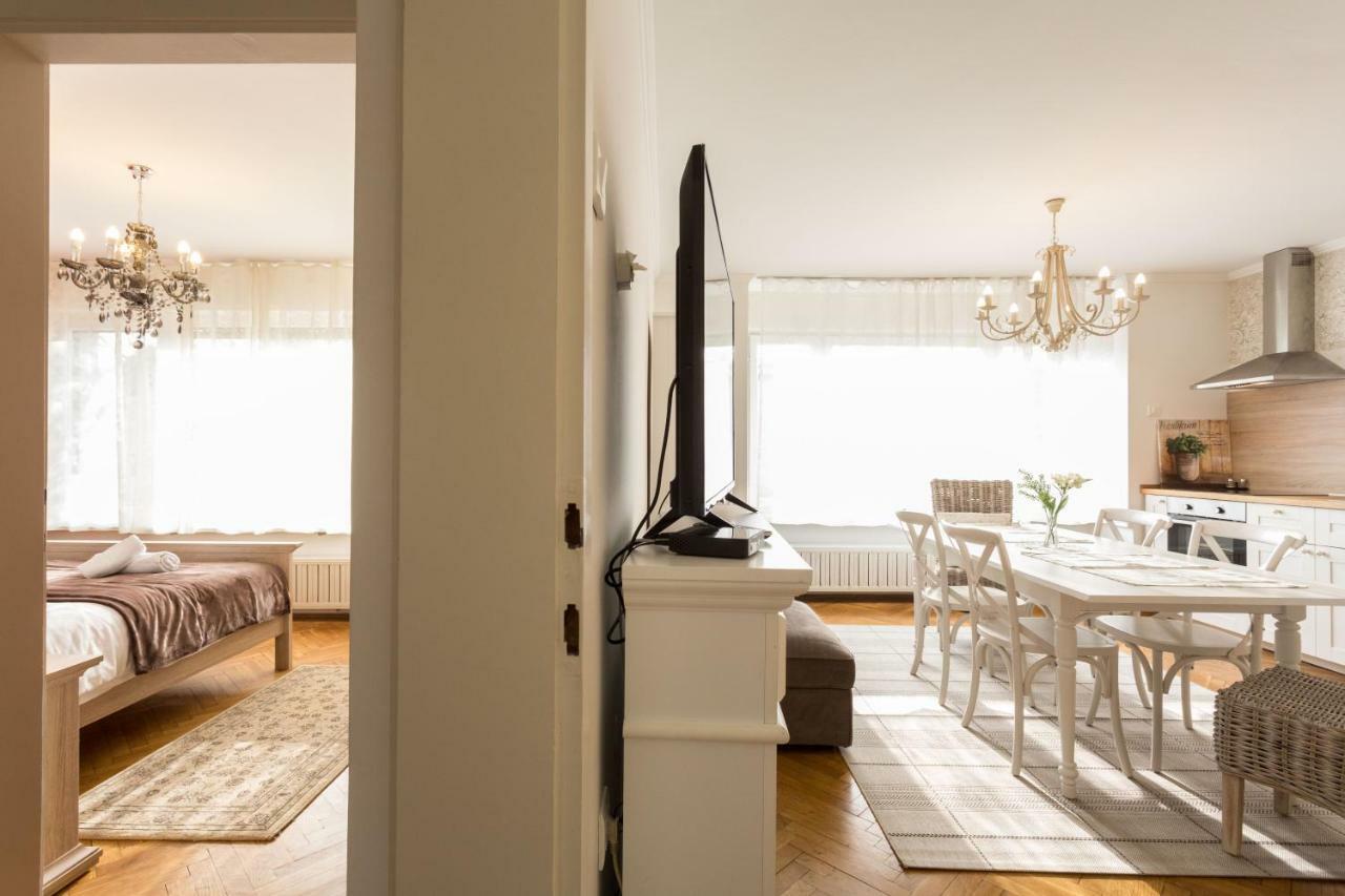 Vacation House Artorius Ljubljana Bagian luar foto